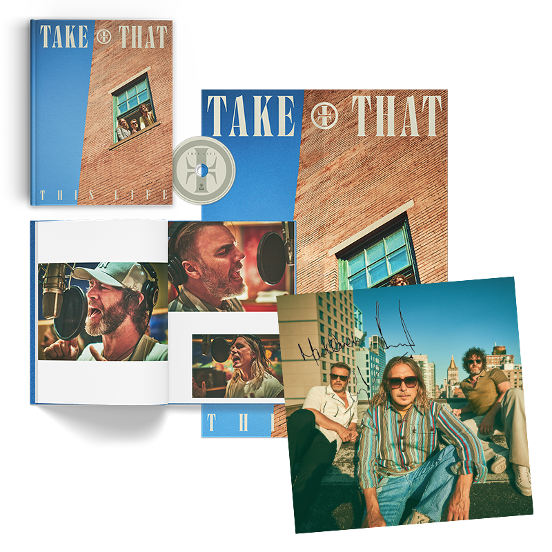 Super Exclusive Cd Book & Signed Art Card